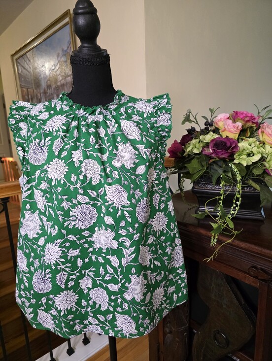 J. Crew Tops - J.Crew Green Floral Sleeveless Ruffle Neck Top Size L 100% Cotton